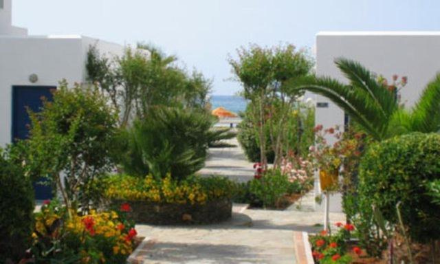Marina Sands Agia Marina  Exterior photo